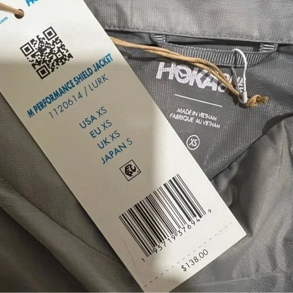 HOKA ONE ONE Performance Shield Jacket XS‎ Gray Running Lightweight NWT